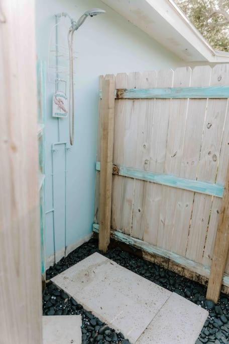 Entire Home, Heated Pool, Just 10 Min To Beach! Веро Бич Экстерьер фото